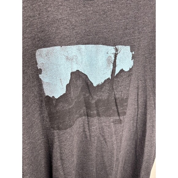 The North Face Shirt Mens XXL Gray Mountain Graphic Short Sleeve Tee Outdoor - Picture 3 of 5